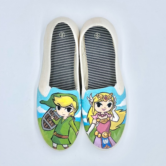 RARE Legend of Zelda Wind Waker Custom Painted Canvas Slip On Shoes Women’s Sz 8 - Picture 9 of 14